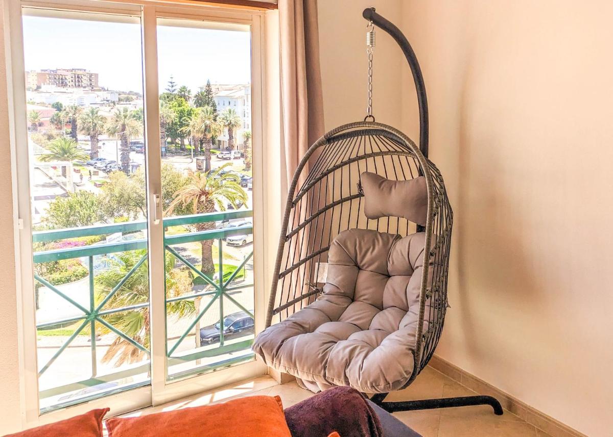 Two Bedroom Apartment - 110m2, AC, Terrace, Wi-Fi