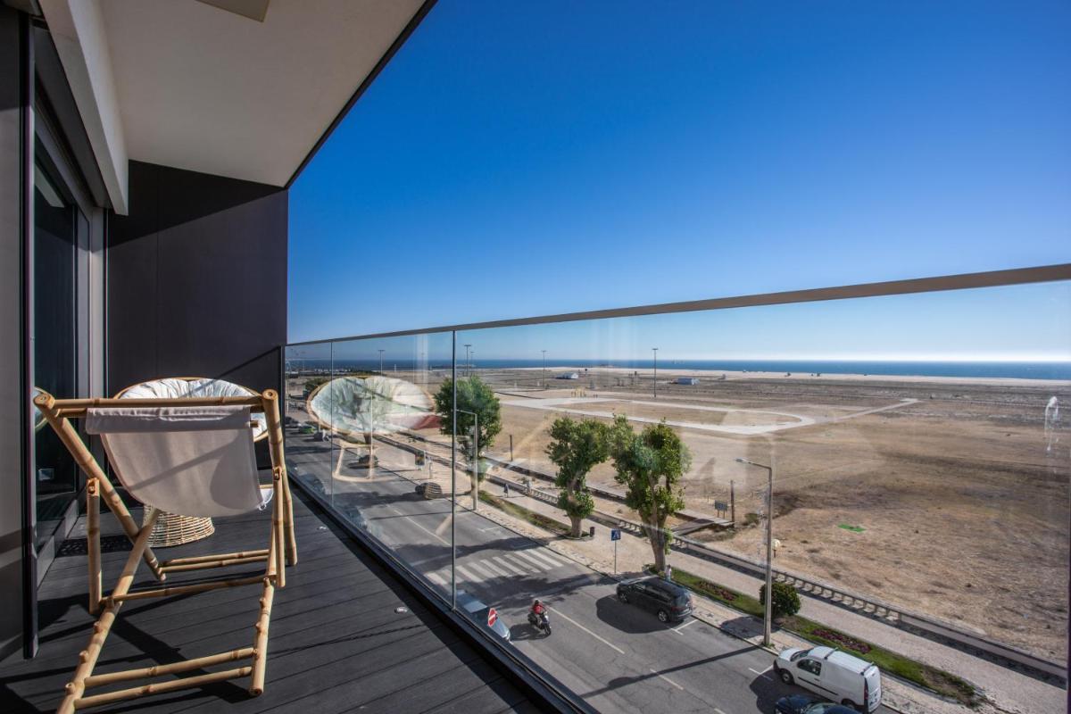 Acqua House by Rent4All
