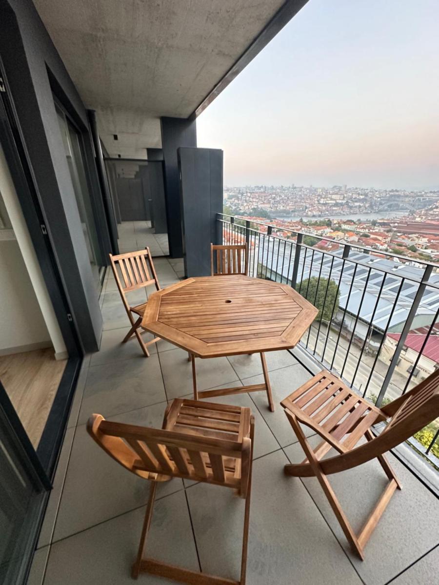 Douro Tower 801