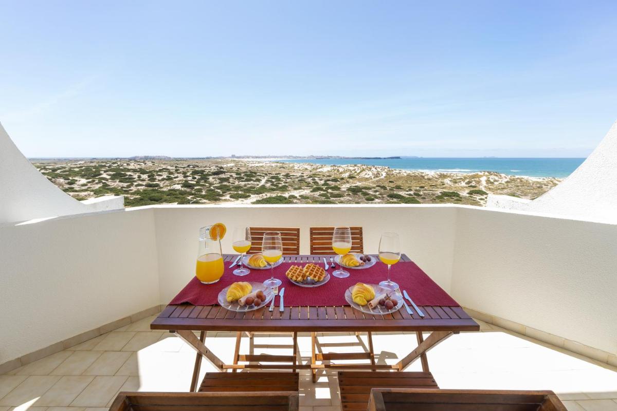 Baleal Balcony