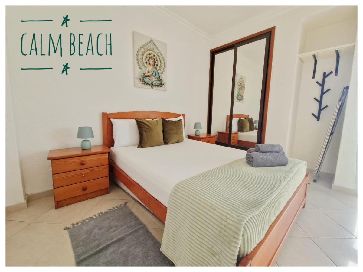 calm beach apartement