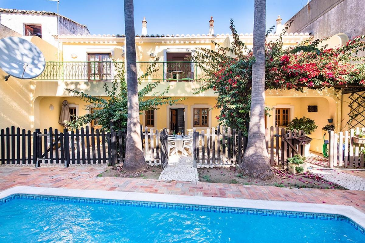 Casa Central