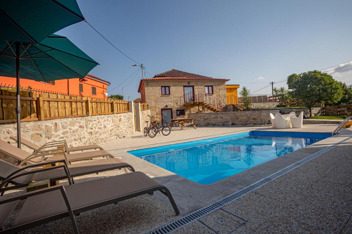 Casa da Clarinha, com piscina privada, perto Ecovia do Vez