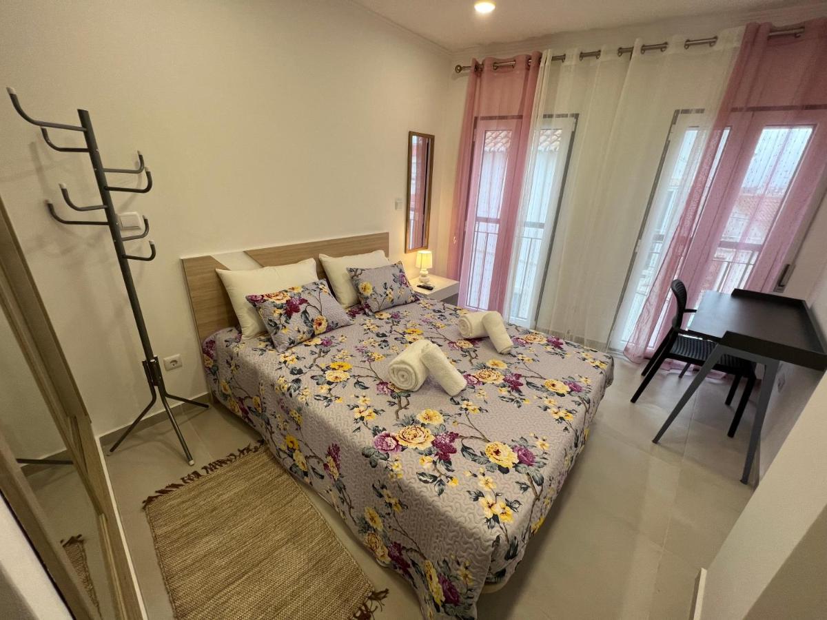 Casa Girassol, Lagos