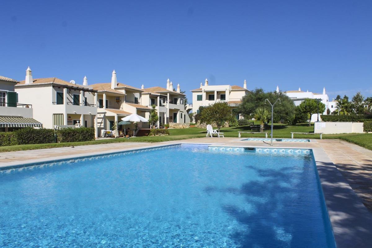 Condominio Vilita, T1-Lt-5,F Pera-Silves