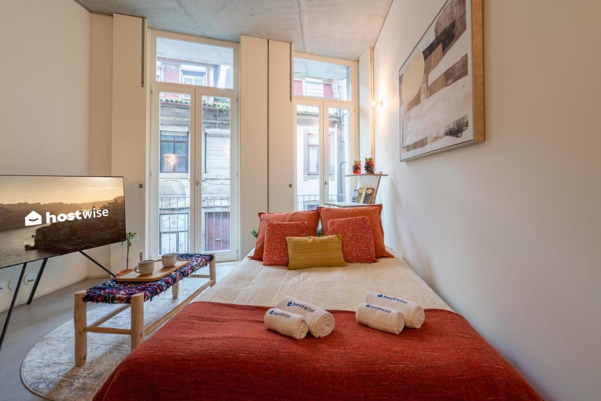 Luxurious Private Flats - Balcony
