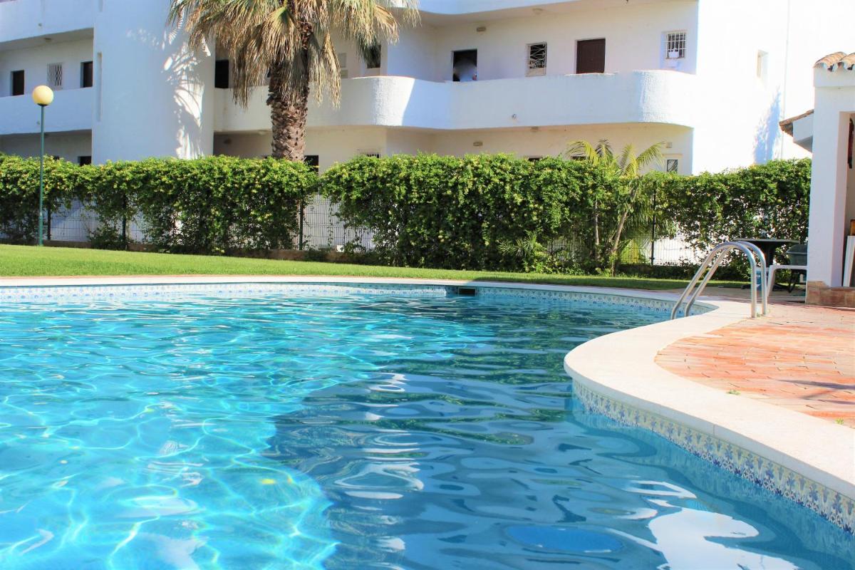 Vilamoura Pool and Garden Apartment