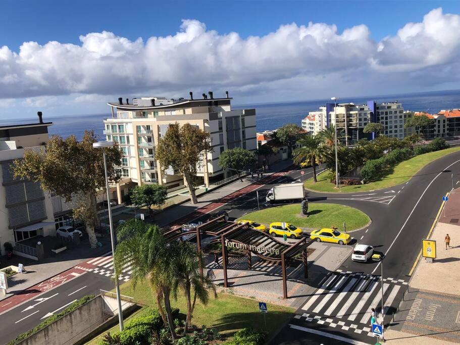 Forum Ocean View Apartment