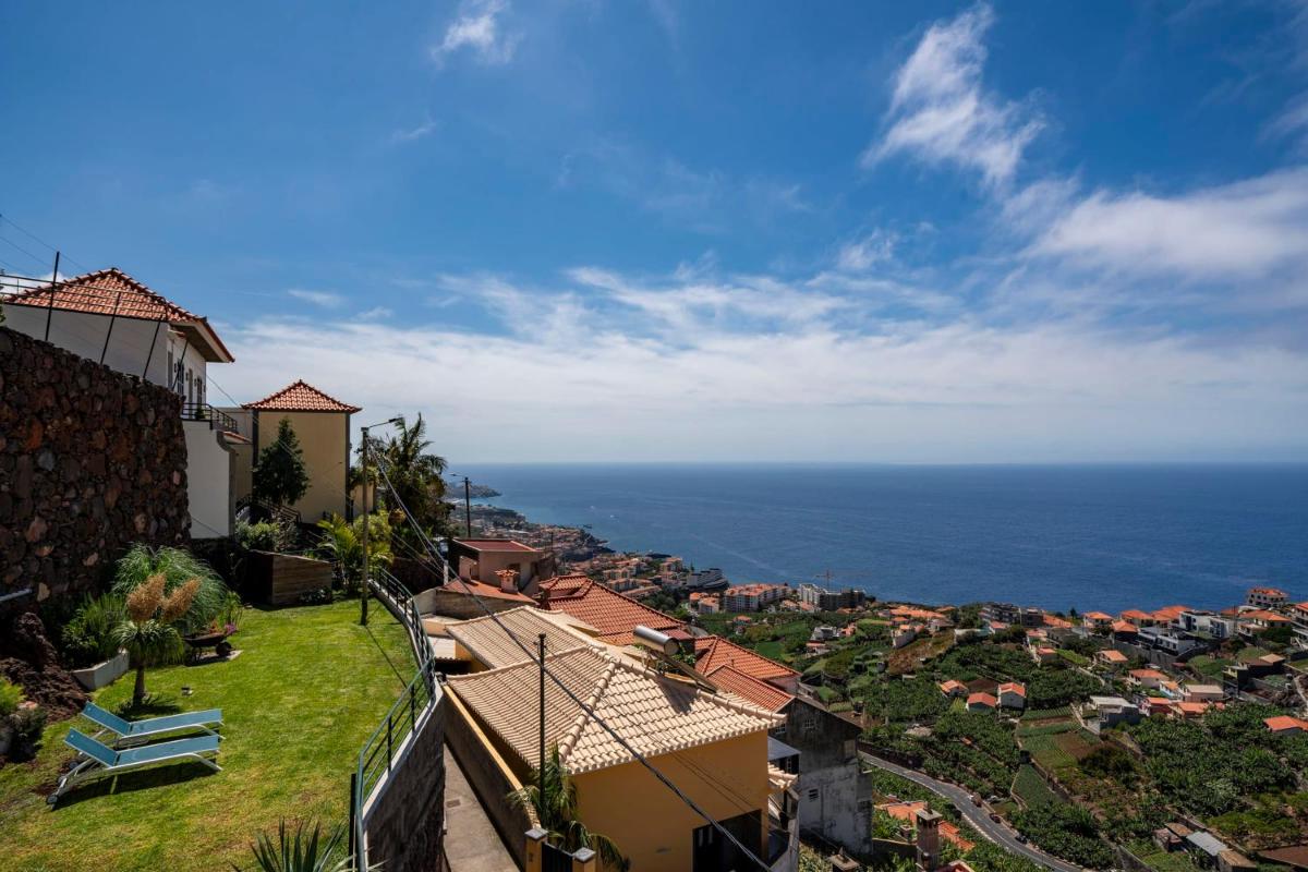 Casa das Maravilhas by An Island Apart
