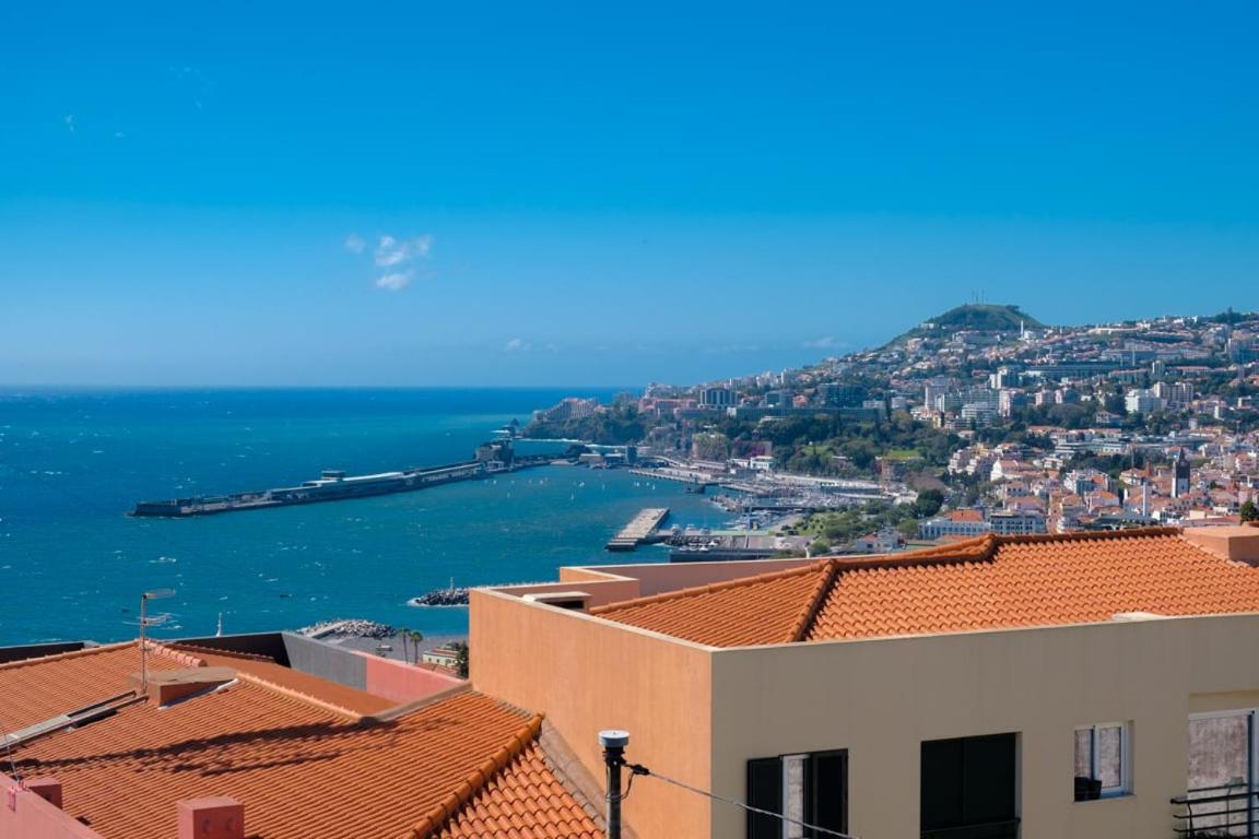 GuestReady - Funchal Sunny Retreat