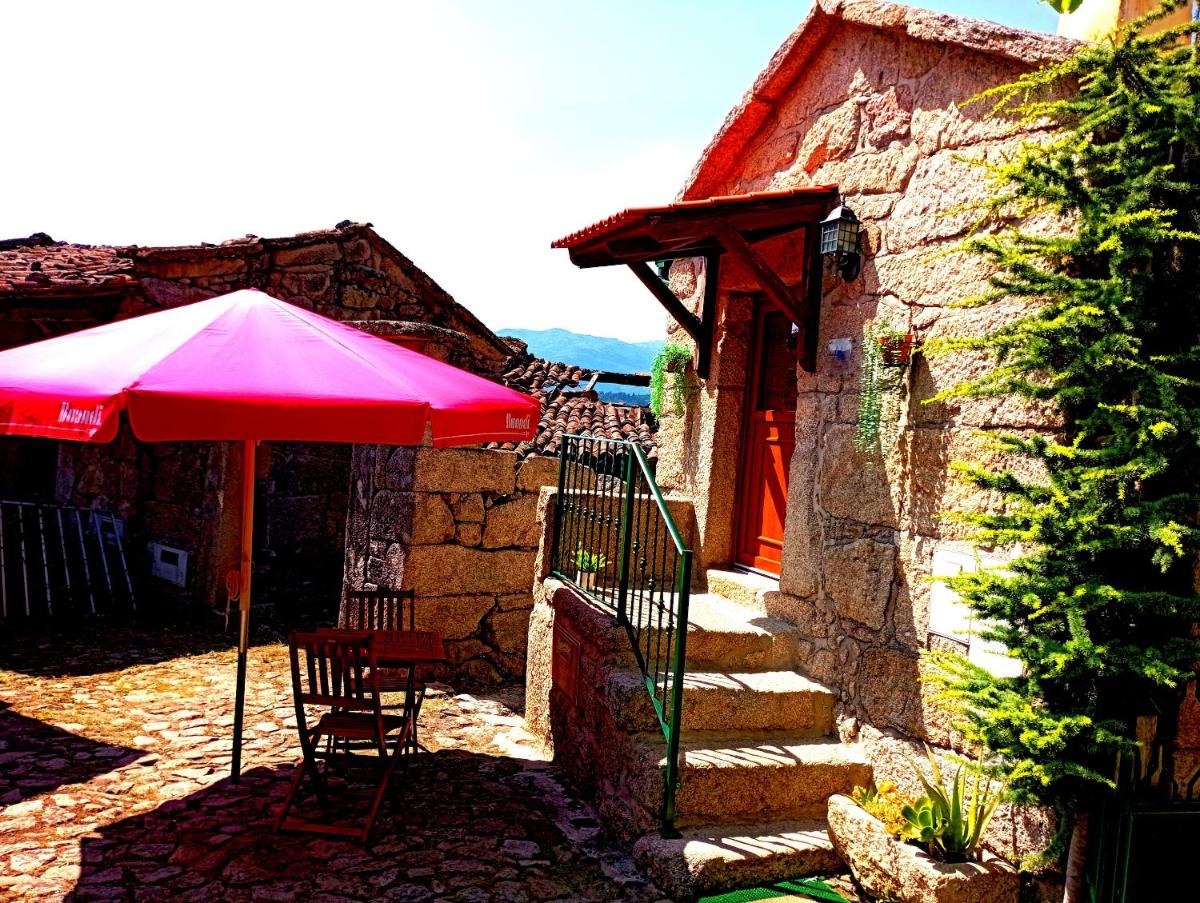 Comfortable house in Lindoso stunning mountain view