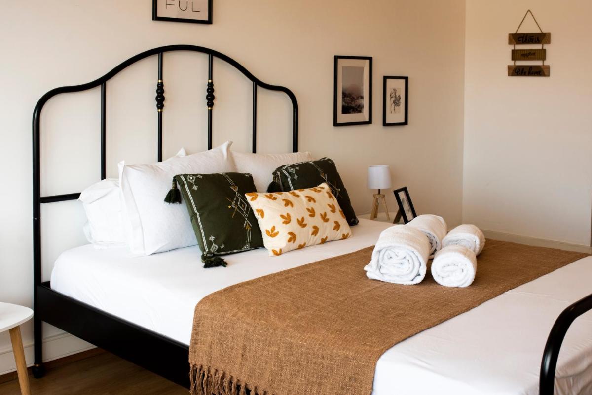 Oporto Trindade Residence