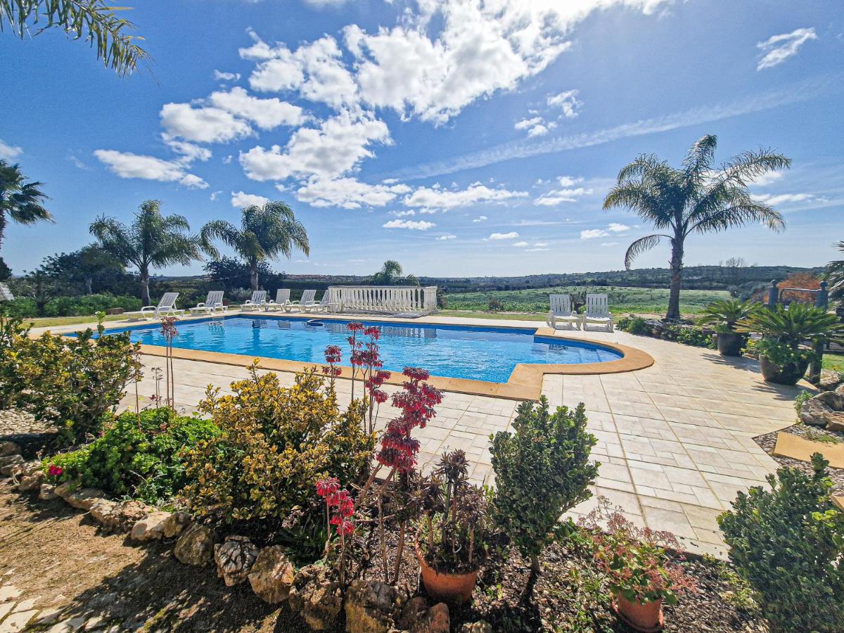 Quinta do Bravo - Swimming Pool - BY BEDZY