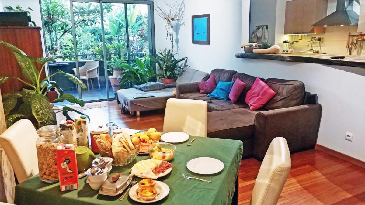 Rochas Shared Apart Garden Refuge