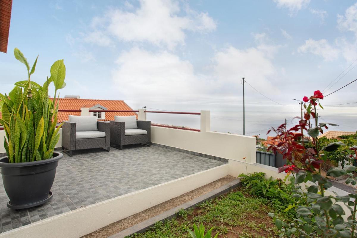 Simão House