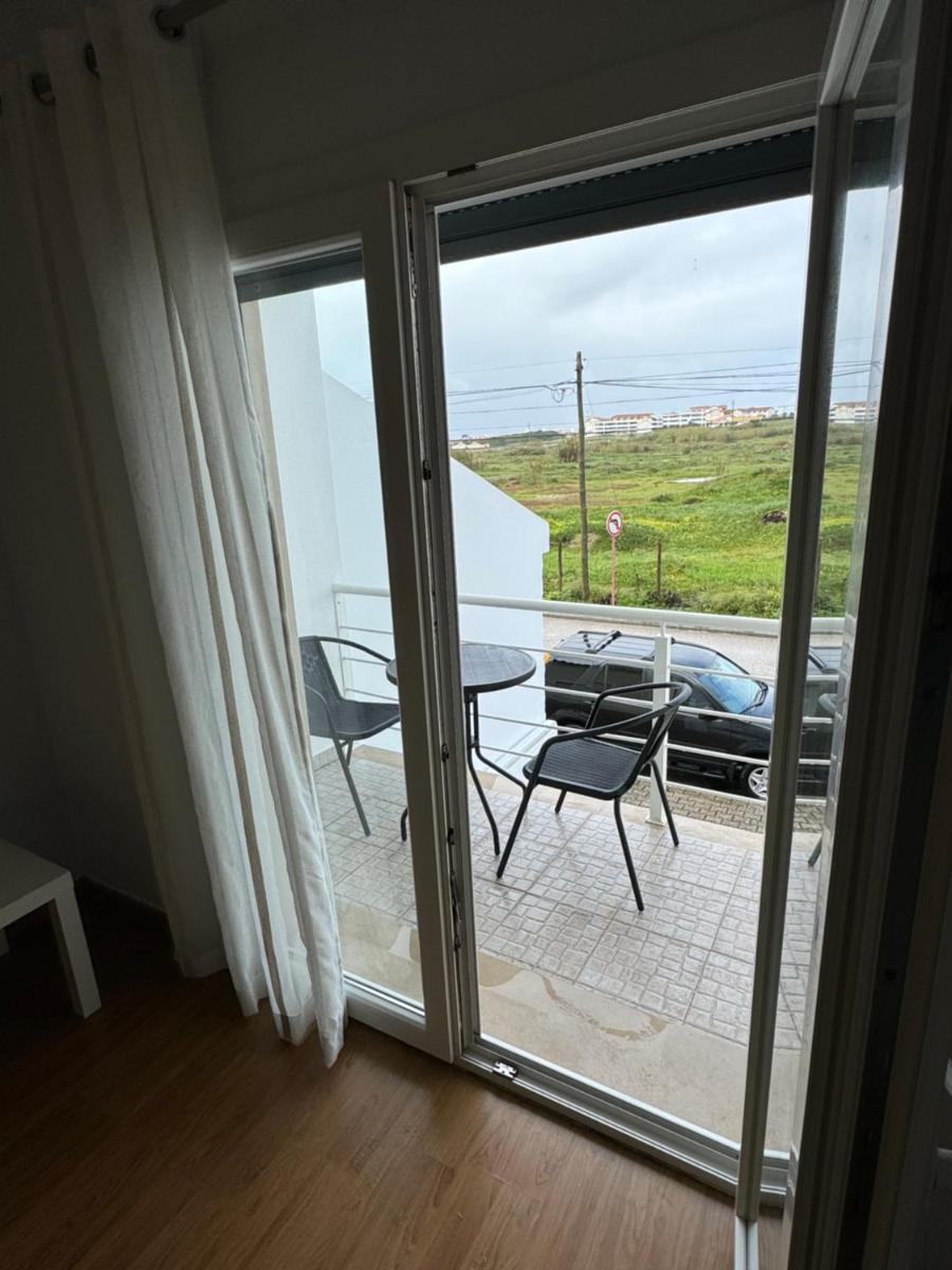 Sunny baleal guesthouse