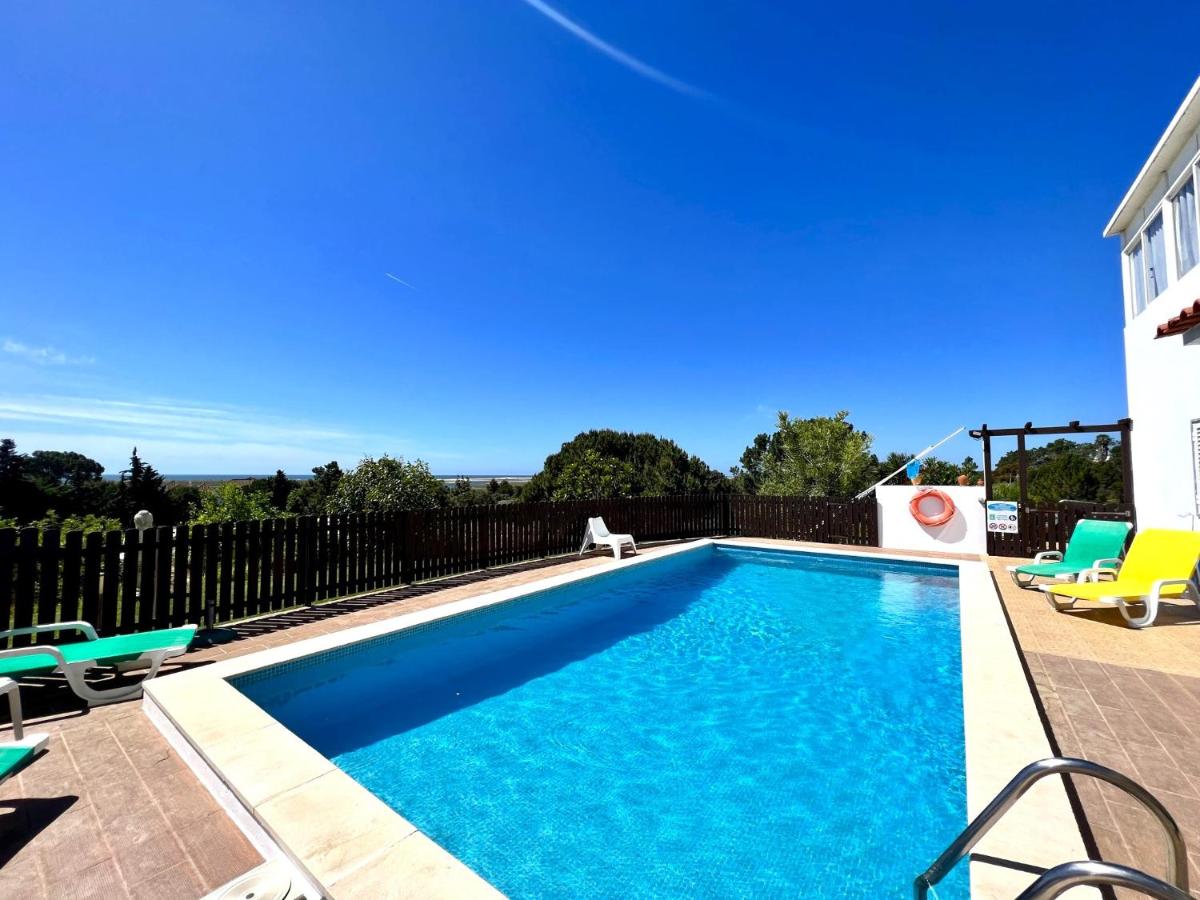 Tavira Vila Formosa 2 With Pool by Homing