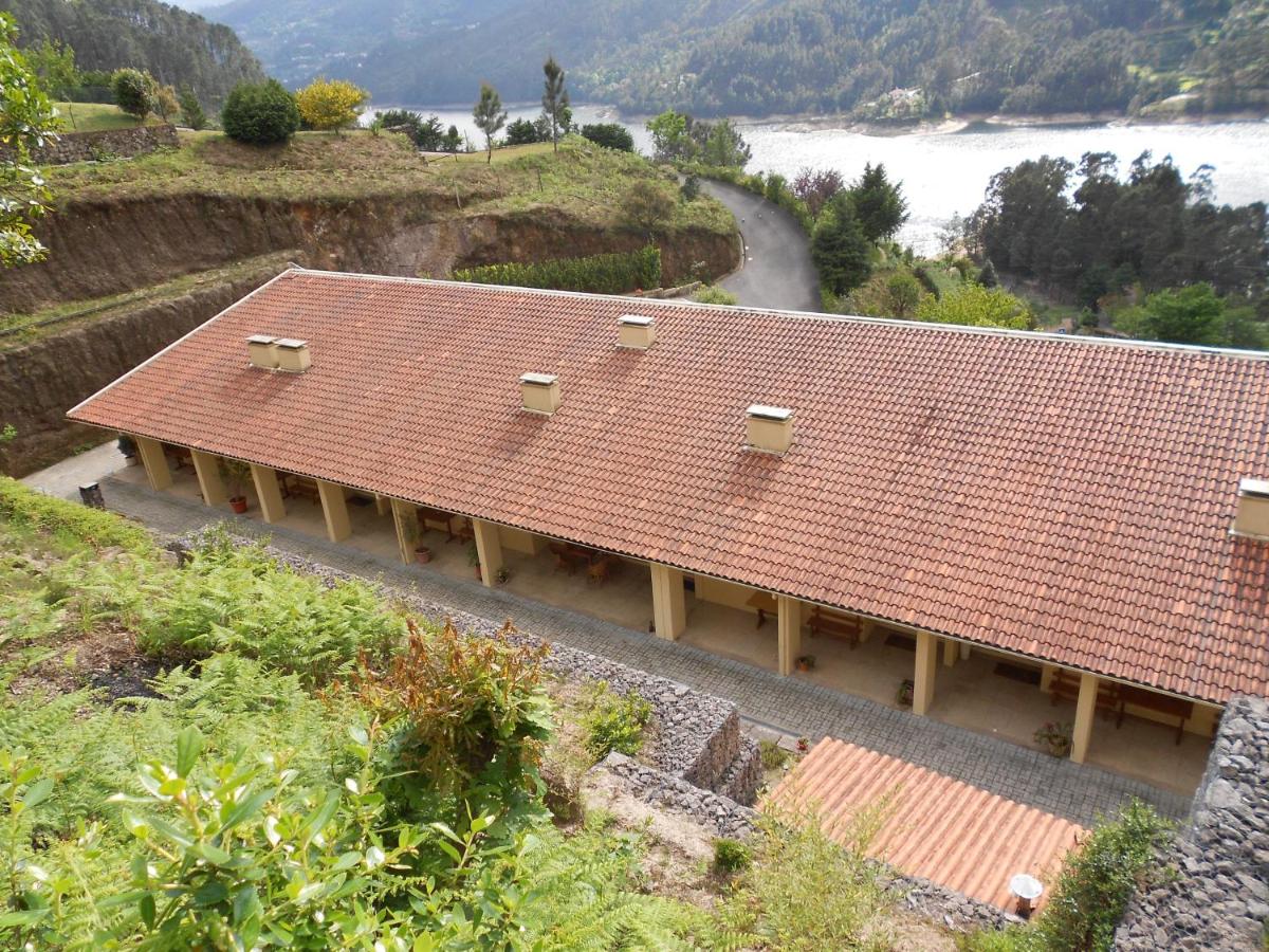 Vale de Azereiros Apartamentos