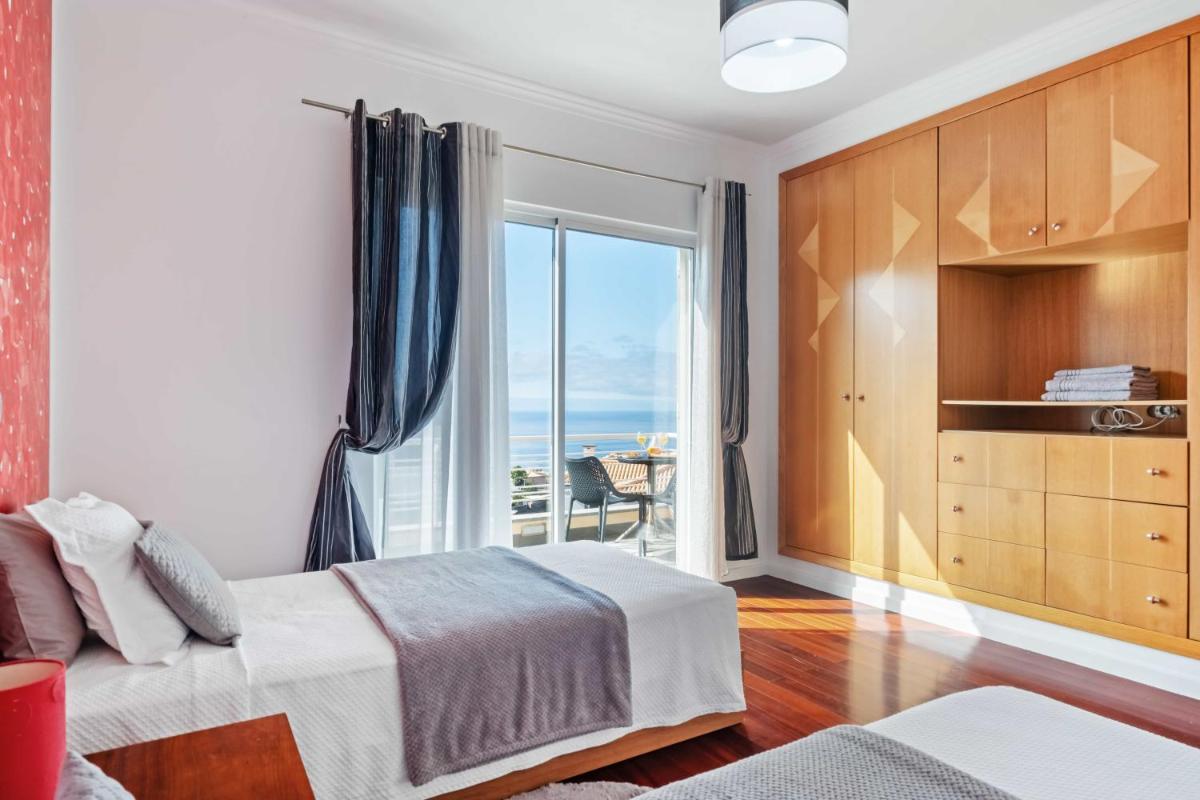 Villa Funchal bay view