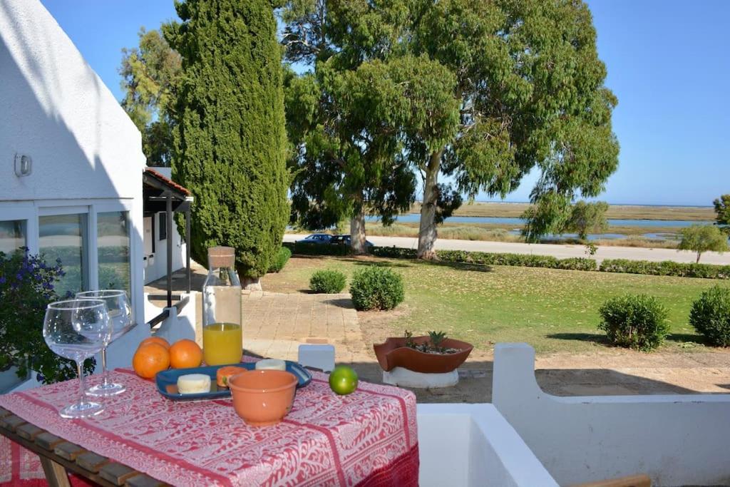 Waterfront apartment - 4 sleeps